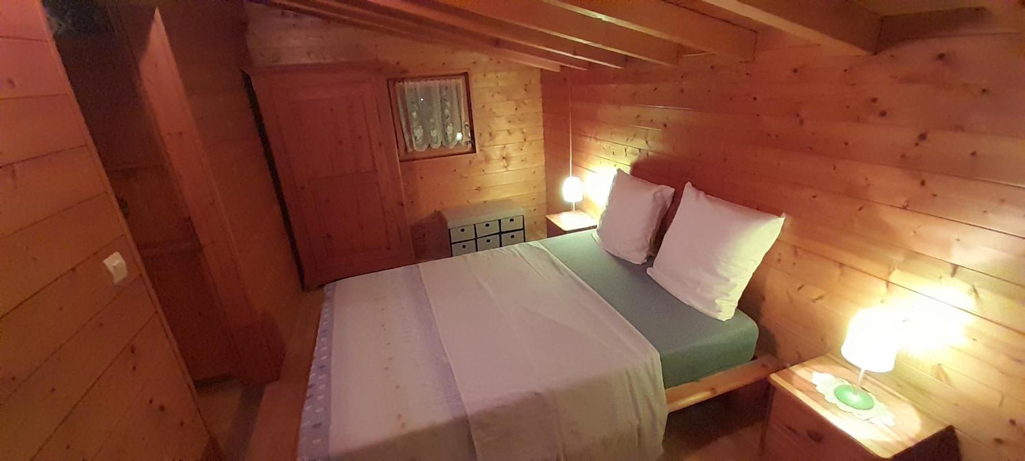 Location Type Gite, Chambre D'Hote, Meuble De Tourisme Dans Joli Petit Chalet Typique Et Ou Jolie Roulotte Type Boheme Waldighoffen ภายนอก รูปภาพ