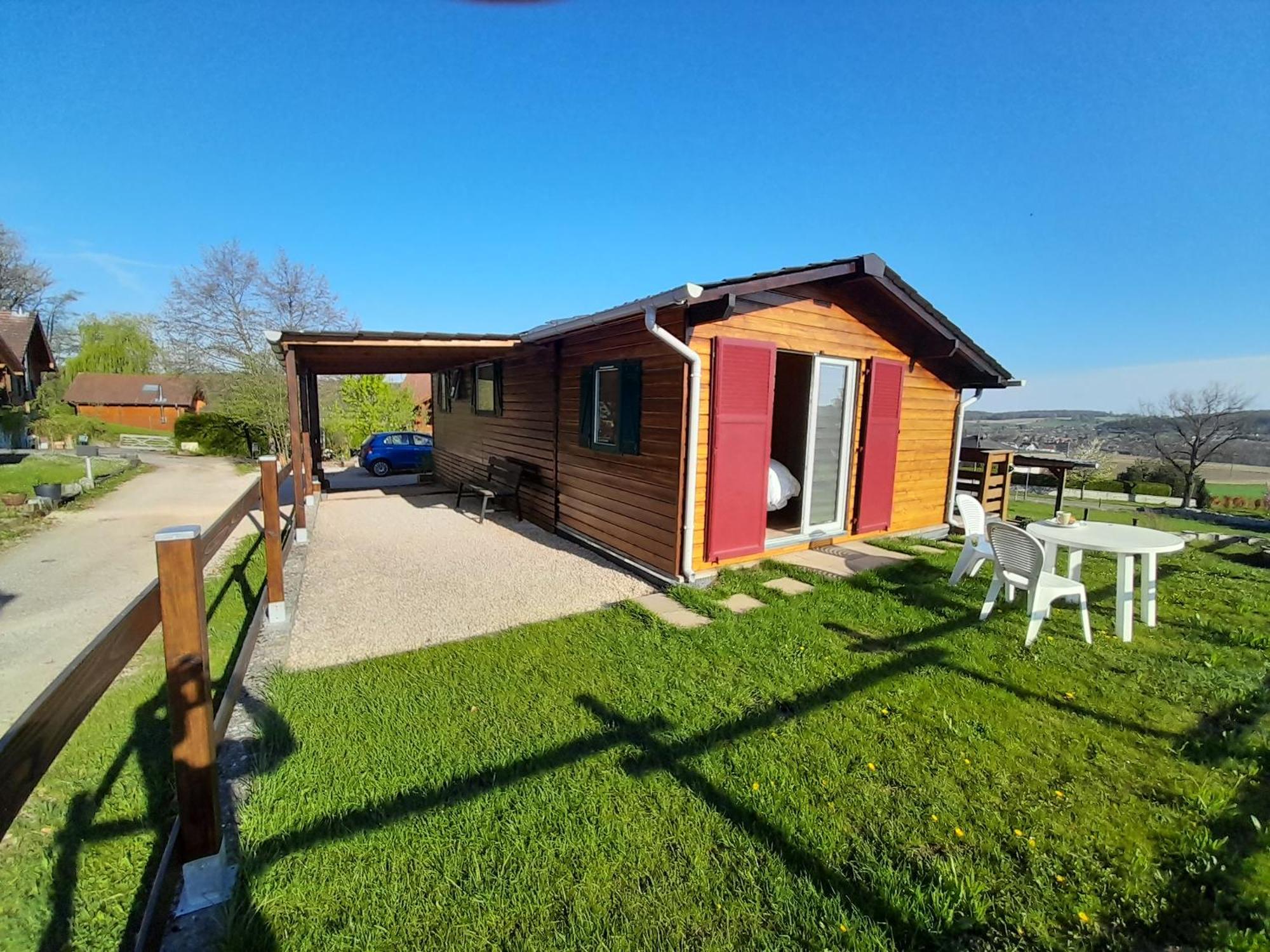 Location Type Gite, Chambre D'Hote, Meuble De Tourisme Dans Joli Petit Chalet Typique Et Ou Jolie Roulotte Type Boheme Waldighoffen ภายนอก รูปภาพ